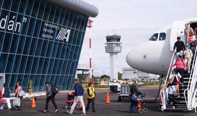 El Aeropuerto “Hermanos Serdán” incrementa afluencia de pasajeros, operaciones y carga aérea