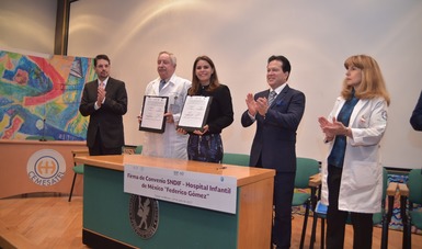 Firman convenio de colaboración DIF Nacional y el Hospital Infantil de México
“Federico Gómez”.
