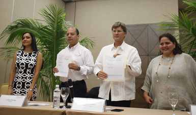 Cofepris y Sectur fortalecen acciones para proteger la salud de la población y turistas en Quintana Roo. 