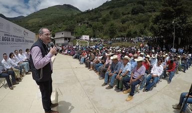 Conagua y Gobierno de Puebla firman Convenio para impulsar acciones en materia hidroagrícola, de agua potable, saneamiento y cultura del agua.