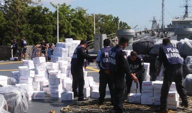 La Semar informa que zarpa el Buque ARM. “ZAPOTECO” con 30 toneladas de Ayuda Humanitaria con rumbo a La Paz, Baja California Sur