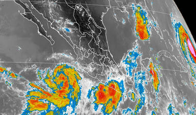 El ojo del huracán Max se localiza a 20 km de la línea de costa de San Marcos, Guerrero.