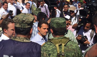 El Presidente Enrique Peña Nieto recorre la zona de Lázaro Cárdenas, Chiapas