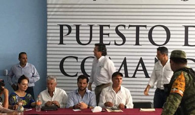 Supervisa Gerardo Ruiz Esparza auxilio a poblaciones afectadas en Oaxaca por el sismo