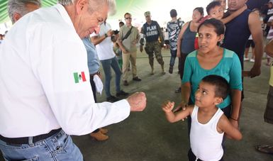 Realiza recorrido por Ixtepec y Juchitán, Oaxaca, 
el titular de la SCT 
