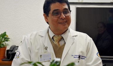 Hace 15 años, el doctor Gordillo Domínguez ingresó al servicio de Neurocirugía pediátrica, donde realizan en promedio entre 400 a 600 intervenciones anuales. 