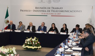 En México existen más de 246 millones de suscripciones de servicios de telecomunicaciones, de ahí la importancia de atención eficiente y el respeto de sus derechos. 