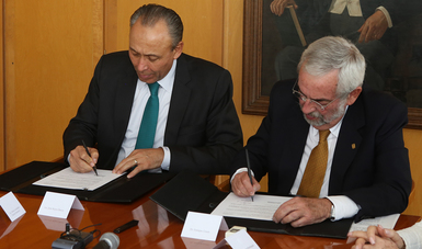 Acuerdo entre la UNAM y el ISSSTE para crear Licenciatura en Nutriología 