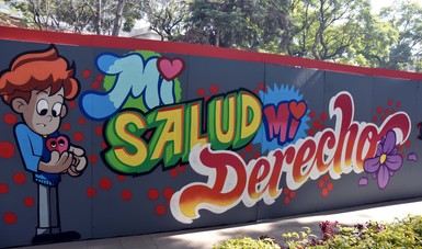 Mural con el lema de "MiSaludMiDerecho"