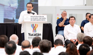 El Secretario de Economía inauguró planta de papel de empaques en Mérida