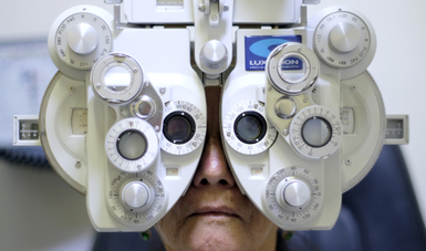 Se estima que a nivel mundial existen 4.5 millones de personas con ceguera a causa del glaucoma y 60 millones padecen la enfermedad.