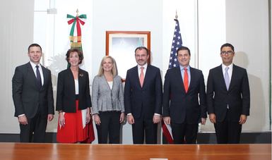 Firman México y EUA instrumentos de cooperación 
en beneficio de la economía en ambos lados de la frontera
