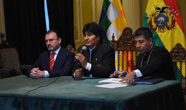 El Canciller Videgaray anunció que México y Bolivia han logrado un considerable avance en el proceso de eliminación de visas para que ciudadanos de esta nación sudamericana puedan visitar México con mayor facilidad.