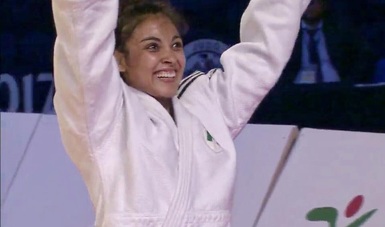 La atleta hidalguense Luz Olvera, conquistó este viernes la medalla de oro, categoría -52 kilogramos