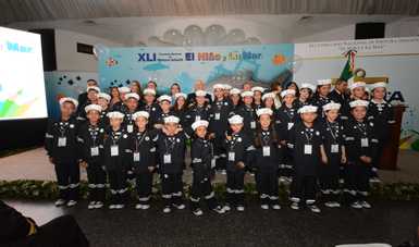 La Secretaría de Marina-Armada de México reconoce el talento de la niñez mexicana, al premiar a los ganadores del XLI Concurso Nacional de Pintura Infantil “ El Niño y la Mar”