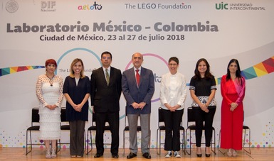 Clausura del Laboratorio AEIOTÜ “Tejiendo Comunidades”, Laboratorio México-Colombia.