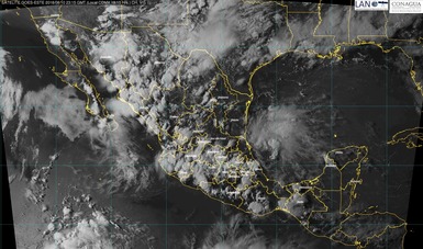 Imagen de satÃ©lite sobre el territorio mexicano con nubosidad.