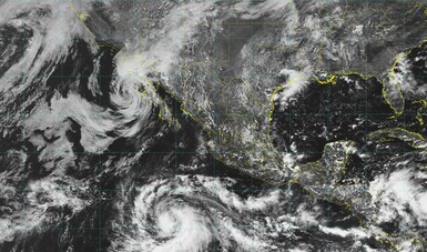 Imagen satelital de la república mexicana que muestra la nubosidad en estados del territorio nacional.