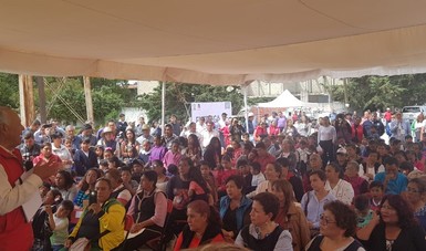El subsecretario Cárdenas Monroy, dialogó con habitantes de San Mateo Atenco