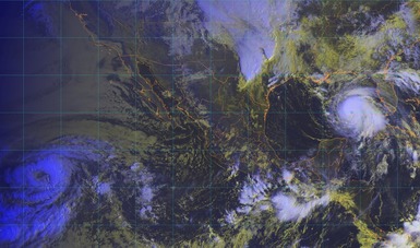 Imagen satelital sobre el territorio nacional con filtros de vapor.