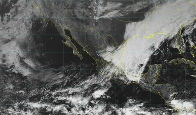 Imagen satelital con filtros de vapor sobre el territorio nacional.
Se prevé evento de Norte intenso con rachas superiores a 100 km/h en la costa sur de Veracruz, el Istmo y el Golfo de Tehuantepec.