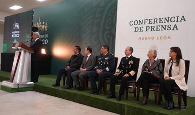 Conferencia de prensa en Nuevo León 