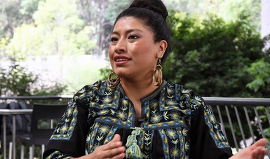 María Reyna, la soprano mixe que da voz a las lenguas indígenas en el bel canto