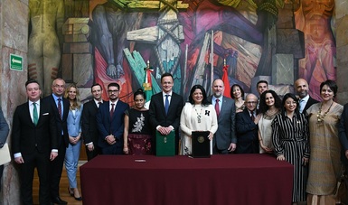 México y Hungría firman acuerdo para la restauración de patrimonio mexicano afectado por los sismos de 2017