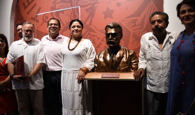 El espíritu de Emiliano Zapata regresó al lugar en que hace 100 años cayó abatido por las balas: la Hacienda de Chinameca donde hoy fue formalmente inaugurada la exposición Emiliano Zapata. Memoria del Caudillo.