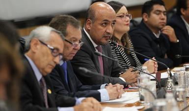 Subsecretario Maximiliano Reyes Zúñiga, en reunión de trabajo con las Comisiones Unidas de Asuntos Migratorios   