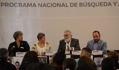 Alejandro Encinas Rodríguez, Subsecretario de Derechos Humanos, Población y Migración.