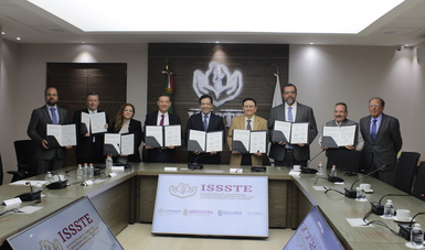 Firman convenio el ISSSTE y SEGALMEX para ofrecer productos mexicanos en 71 tiendas de SUPERISSSTE