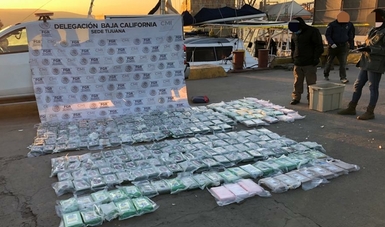 FGR asegura más de 200 kilos de cocaína en dos embarcaciones