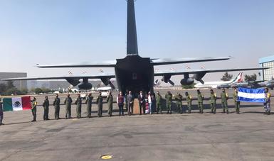 El Ejército y Fuerza Aérea Mexicanos trasladan más de 15 toneladas de ayuda humanitaria a la República de Honduras