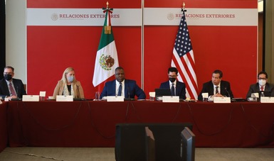 Autoridades de México y de Estados Unidos se reúnen para tratar cooperación bilateral en materia de seguridad