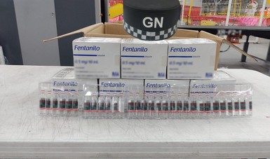 En Aeropuerto de Querétaro, Guardia Nacional y Ejército Mexicano aseguran 240 ampolletas con probable fentanilo 