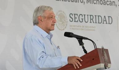 Presidente autoriza para Michoacán regularización de vehículos procedentes de Estados Unidos