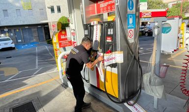 Impone Profeco sellos de suspensión en dos gasolineras; una en Ciudad de México y otra en Estado de México
