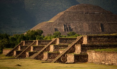  Informan que la Zona Arqueológica de Teotihuacan, en el Estado de México, estará abierta al público los días 19, 20 y 21 de marzo, en un horario de 7:00 a 17:00 horas; el cierre de taquillas y último acceso a las personas será hasta las 16:30 horas.