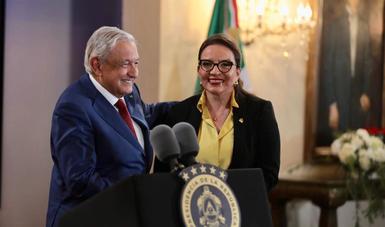 Presidente AMLO respalda iniciativa de reforma eléctrica de su homóloga hondureña, Xiomara Castro