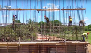 Avanza Tren Maya con apoyo del pueblo; continúa construcción de pasos y fabricación de durmientes