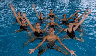 La Jornada - A la final, el equipo mexicano de natación artística