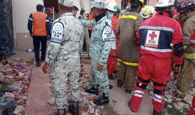 En Guanajuato, guardia nacional aplica plan GN de asistencia
Tras explosión y derrumbe provocados por aparente fuga de gas

