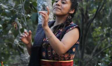La Banda Filarmónica Femenil Ka’Ux, originaria de Tlahuitoltepec Oaxaca,  está conformada por hasta 30 integrantes.