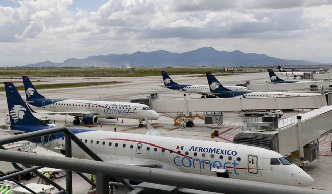 El secretario de Turismo, Miguel Torruco Marqués, dio a conocer que de enero a agosto de 2022 se registró la llegada de 13 millones 757 mil turistas internacionales vía aérea.