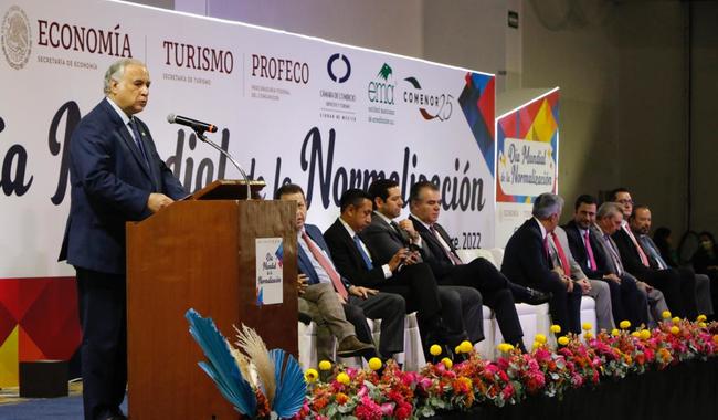 El secretario de Turismo del Gobierno de México, Miguel Torruco Marqués, dio a conocer que la dependencia a su cargo trabaja en la instrumentación de una nueva generación de normas y estándares regulatorios