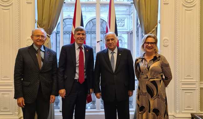 En el marco del WTM, en Londres, el secretario de Turismo, Miguel Torruco Marqués se reunió con el subsecretario Parlamentario de Estado para América y el Caribe del FCDO, David Rutley.