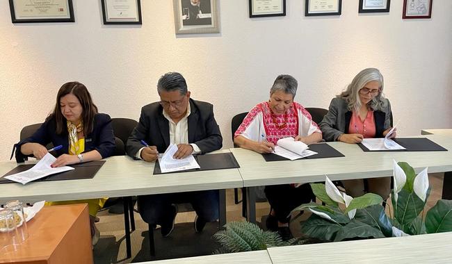 Firma del convenio entre Radio Educación y el Centro Nacional para la Preservación del Patrimonio Cultural Ferrocarrilero (CNPPCF), ambas instituciones de la Secretaría de Cultura del Gobierno de México. 