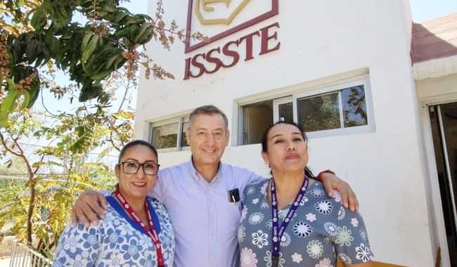 Entrega director general del Issste ampliación del área de urgencias del Hospital General La Paz