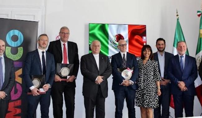 El secretario de Turismo, Miguel Torruco, se reunió con directivos de la aerolínea Neos, y de Alpitour, para impulsar el aumento de rutas y frecuencias entre Milán y México.
